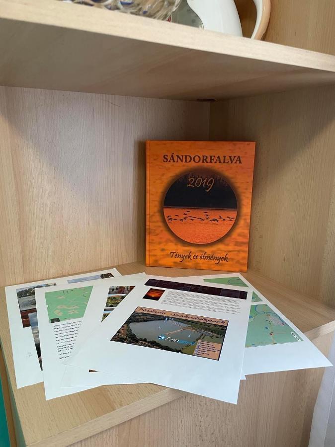 Alfa Szallashely Sándorfalva Dış mekan fotoğraf